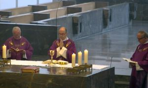 Ein Requiem für den kürzlich verstorbenen Speyerer Bischof em. Dr. Anton Schlembach hat Bischof Dr. Franz Jung am Donnerstag, 2. Juli, im Kiliansdom gefeiert. 